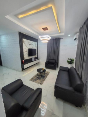 Conrad Cottage Apartments